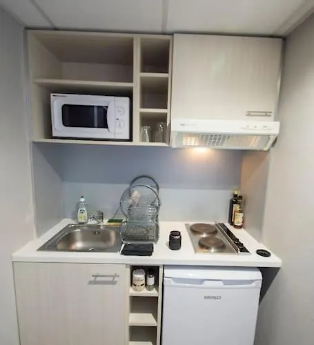 Au Sommet - Clim - Gare * לורדה