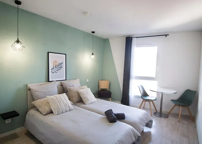 Au Sommet - Clim - Gare * לורדה